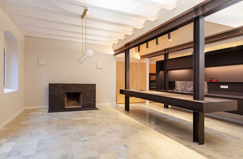 Cocinas en blanco y negro, inspiración para tener una cocina original